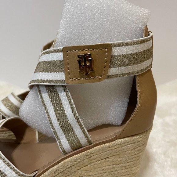 Tommy Hilfiger Espadrille Wedge Sandals - Picture 5 of 7